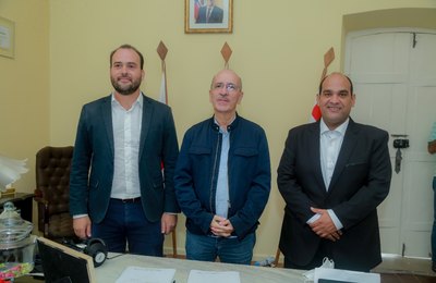Ronaldo Lopes empossa os novos gestores de pastas da Prefeitura de Penedo