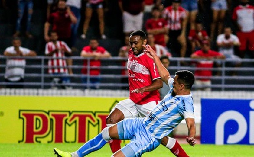 CRB vence Londrina e deixa temporariamente Z4 da Série B