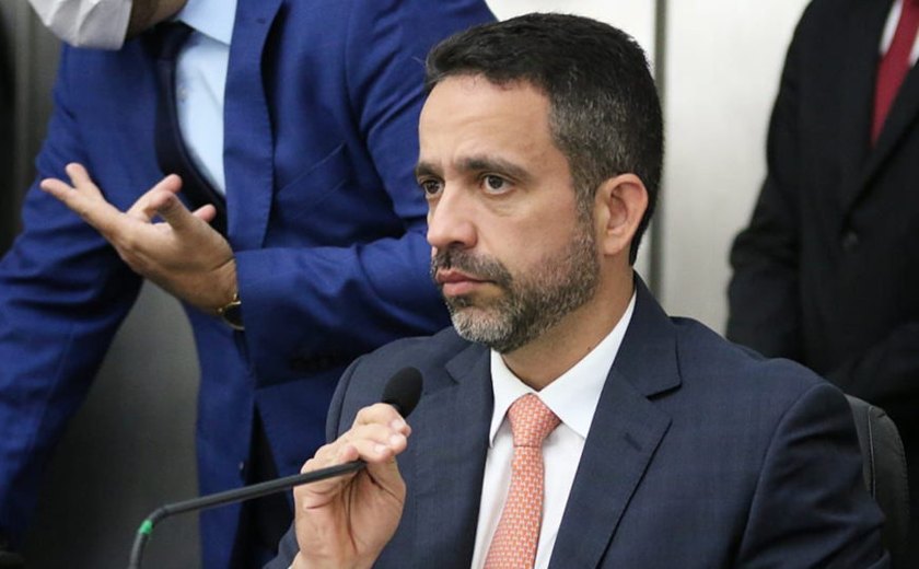 Paulo se pronuncia sobre operação que o afastou do governo de AL