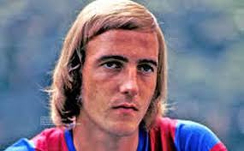 Johan Neeskens, astro do 'carrossel holandês' na Copa de 1974, morre aos 73 anos