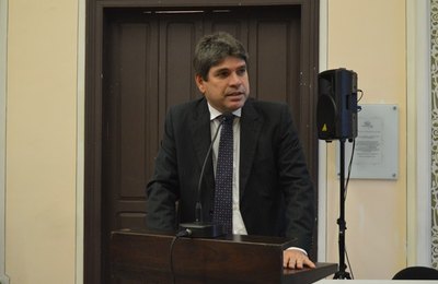 Aprovado projeto de lei que institui política de combate à violência contra educadores em Maceió 