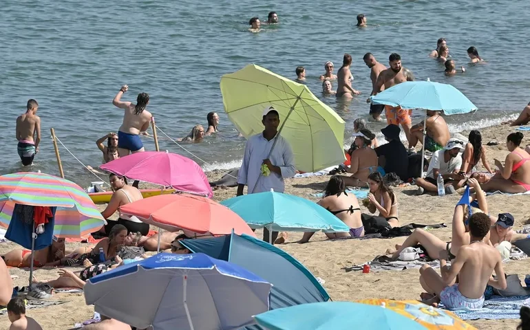 Mediterrâneo ou Caribe? Temperatura da água na costa da Espanha quebra recorde em meio a onda extrema de calor