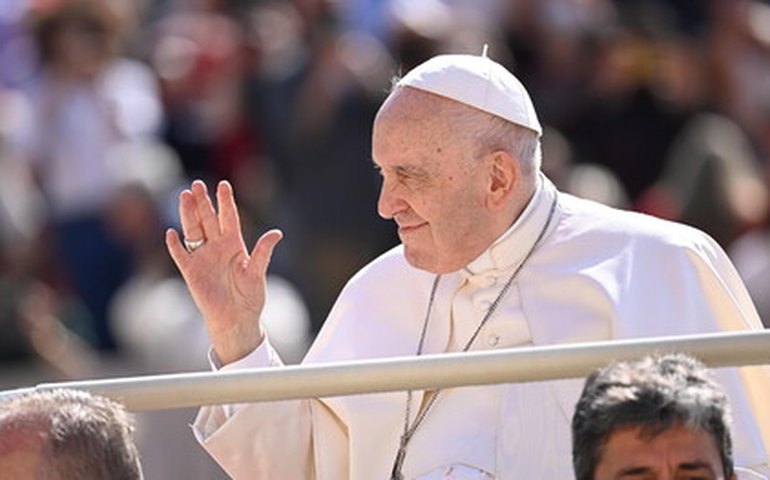 Comitê Olímpico italiano pede suspensão de eventos esportivos no dia do funeral do papa