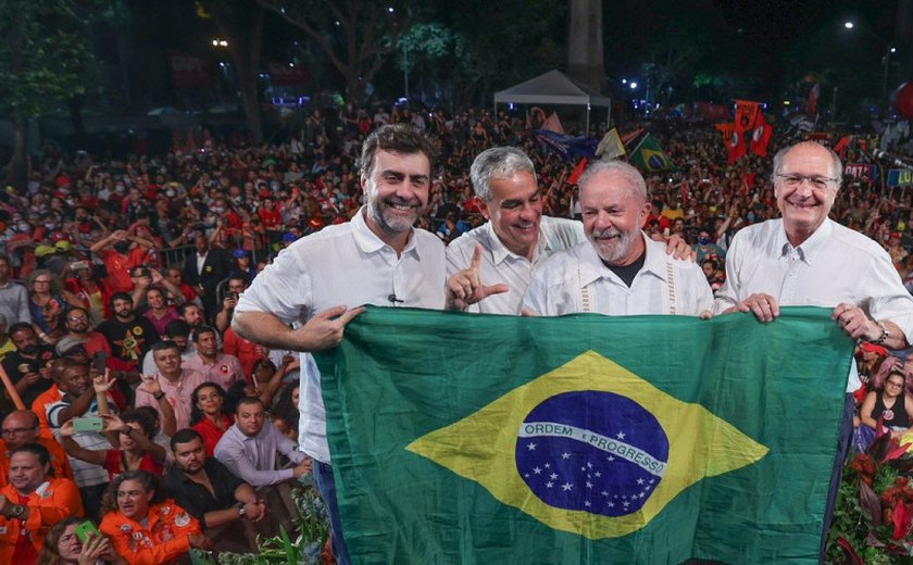 “Fome é irresponsabilidade de quem governa”, diz Lula no Rio