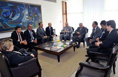 Municípios querem parcela do ISS e da repatriação