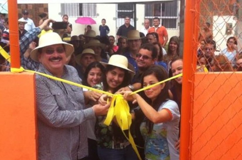 Prefeito Gilberto Gonçalves inaugura creche no conjunto Jarbas Oiticica