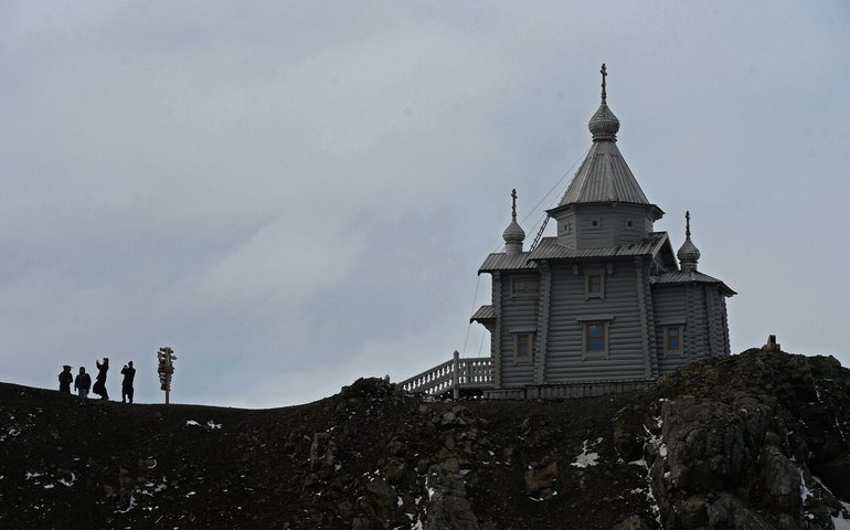 Arcebispo Markell apela a ortodoxos da Moldávia para permanecerem comprometidos com Igreja canônica