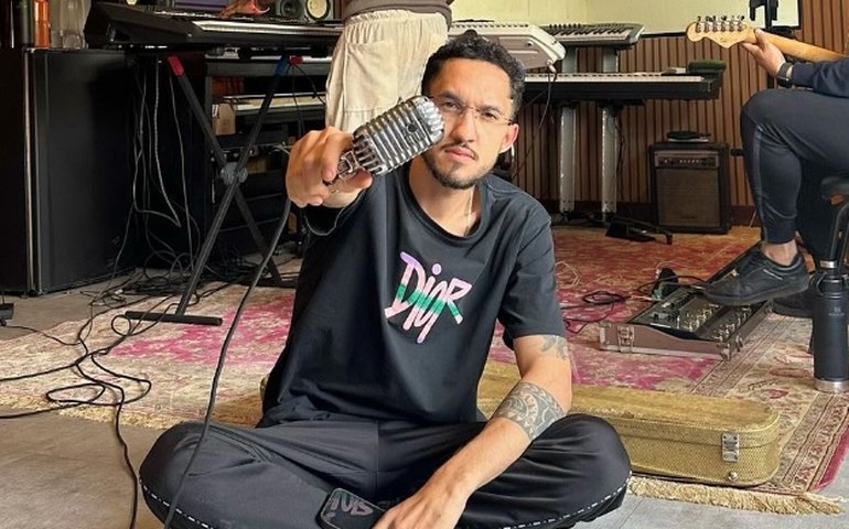 'Só fé': quem é o goiano que tem o hit mais ouvido do momento e já assinou parcerias com Marília Mendonça, Simone Mendes e Gusttavo Lima