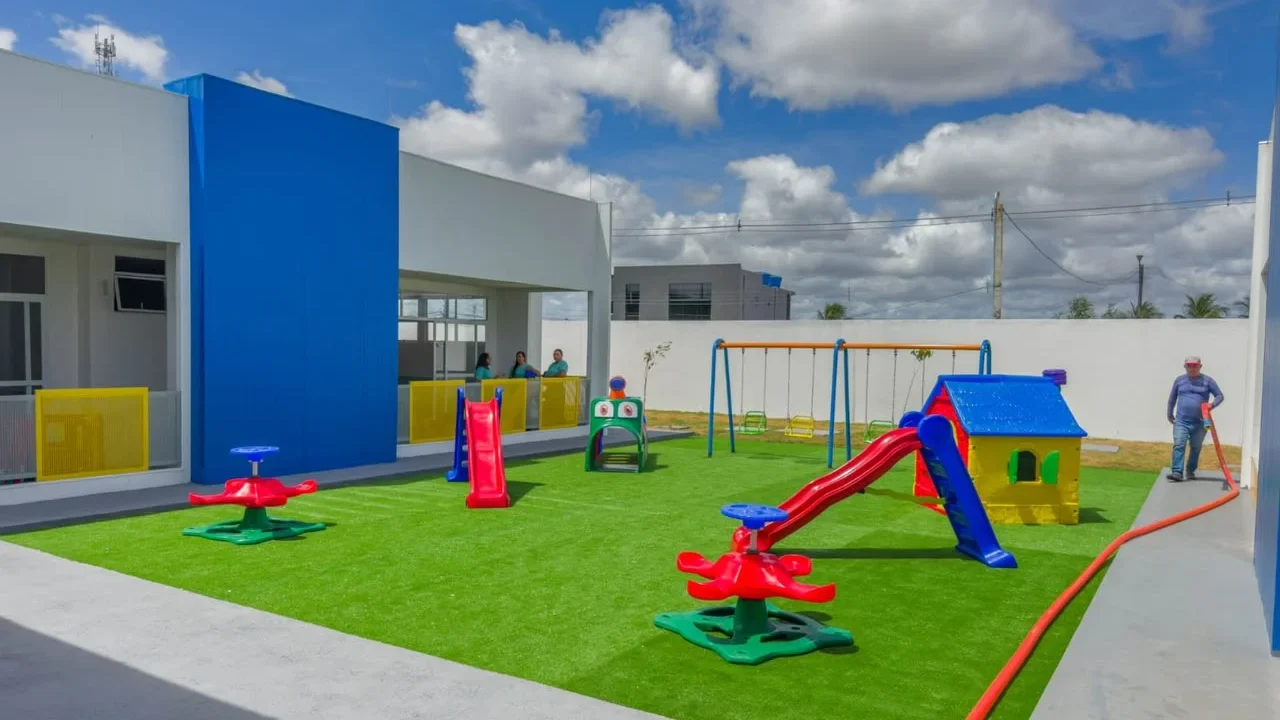 Prefeito Luciano Barbosa inaugura, nesta sexta (3), creche no bairro Padre Antônio Lima Neto