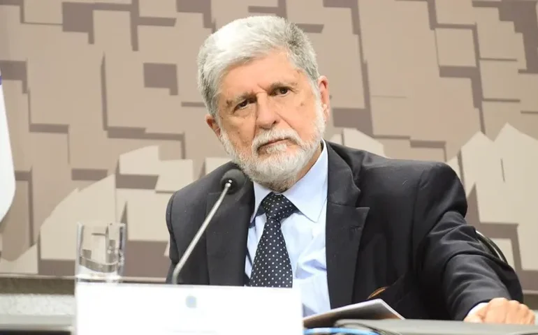 Amorim vê brecha para Corte anular votação e pedir nova eleição na Venezuela