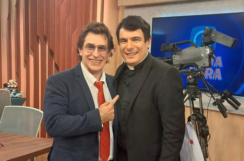 O ﻿psicólogo e escritor Alexander Bez fala sobre ansiedade e relacionamentos no programa Bendita Hora, da Rede Vida