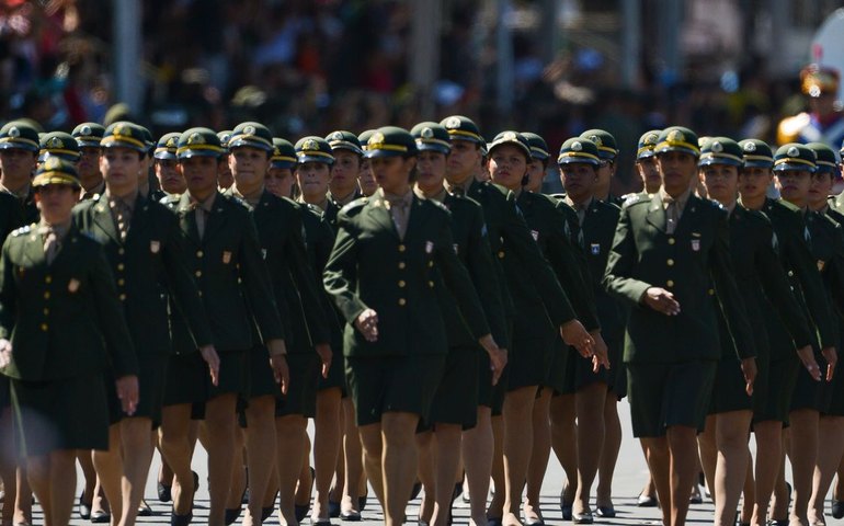 Cúpula das Forças Armadas rejeita ação militar no Rio com blindados sem GLO; saiba os motivos