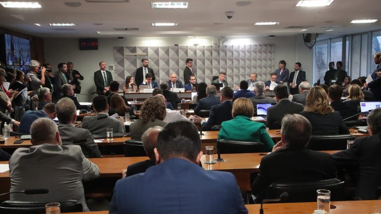 Câmara vota hoje urgência de projeto de lei sobre cobrança por bagagem de mão