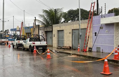 Após notificação do Procon, Equatorial remove postes dos passeios públicos do bairro Planalto