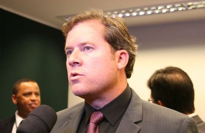 Projeto de Marx Beltrão deduz metade da prestação de imóvel do cálculo do IR