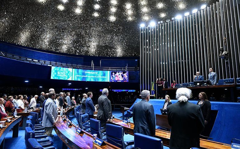 Sessão pelos 100 anos da Previdência tem críticas à reforma de 2019