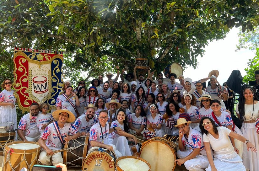 Polo dos Maracatus leva ritmo tradicional à praça nesta sexta-feira