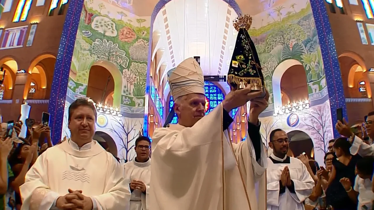 Arquivo A homenageia o legado e os 80 anos de Dom Orlando Brandes