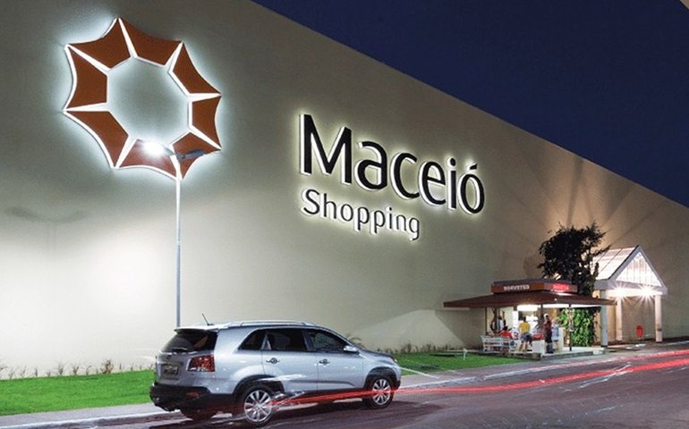 Shopping pátio Maceió traz a turma mais amada do Brasil para as férias das crianças com o castelo do terrir