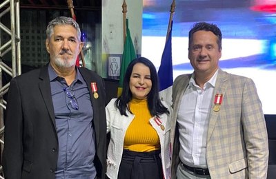 Integrantes da Polícia Científica de Alagoas são homenageados pelo Corpo de Bombeiros