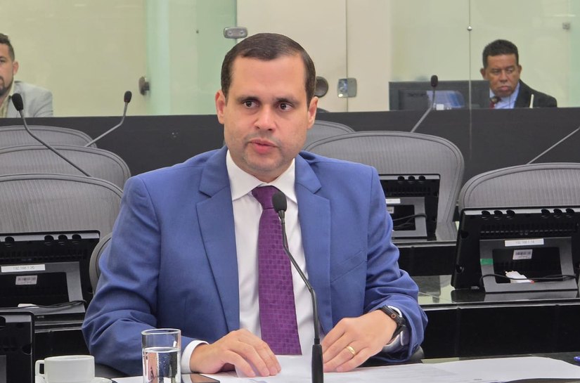 Deputado Fernando Pereira apresenta moção de aplausos na Assembleia Legislativa à procuradora Marluce Caldas pela indicação ao STJ