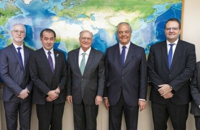 Alckmin recebe relatório do Wise Group sobre parceria estratégica Brasil-Japão