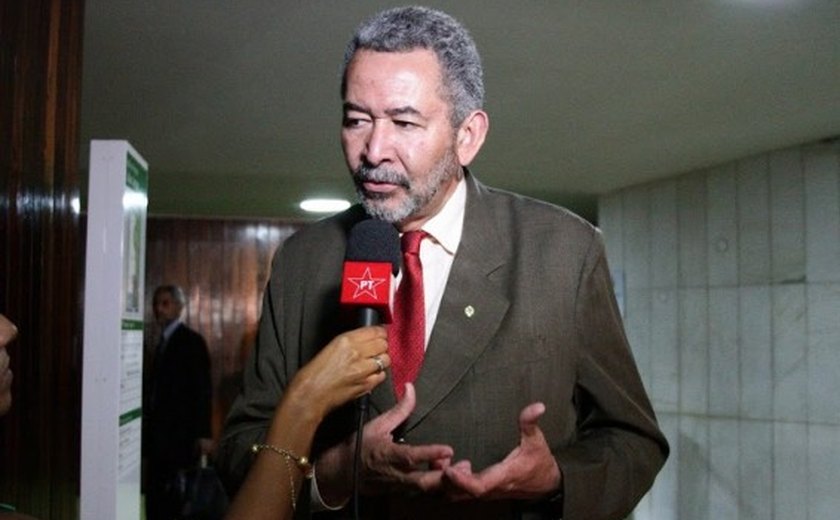 Paulão é reeleito para a presidência do PT em Alagoas