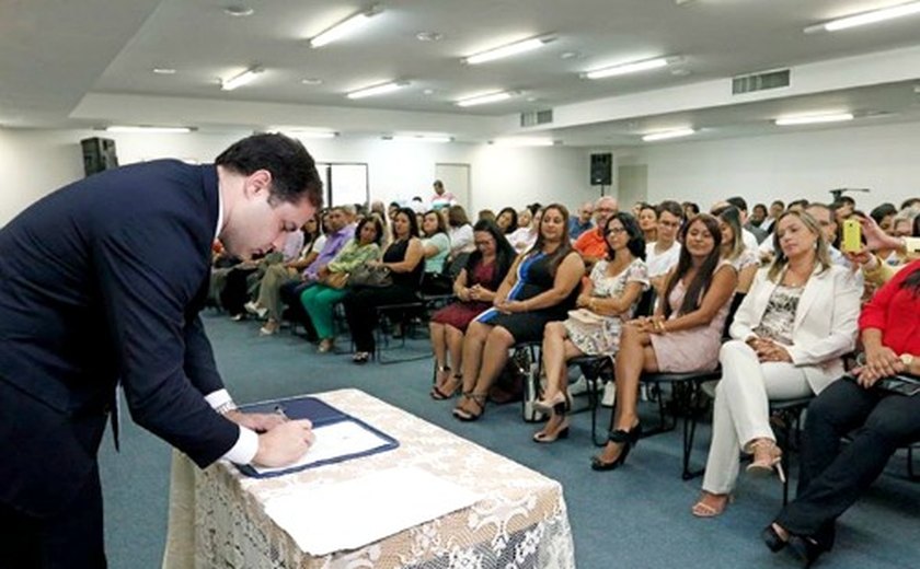 Prima da prefeita Célia Rocha assume a 5ª Cordenadoria Regional de Ensino