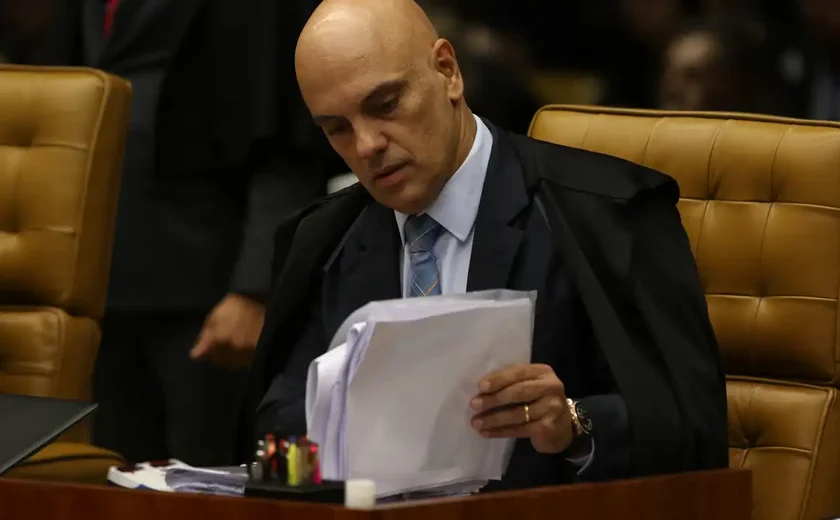 Moraes arquiva inquérito sobre campanha contra PL das Fake News