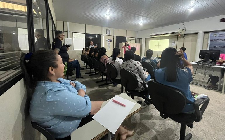 Lojistas do Shopping Popular fazem curso para impulsionar as vendas pela internet