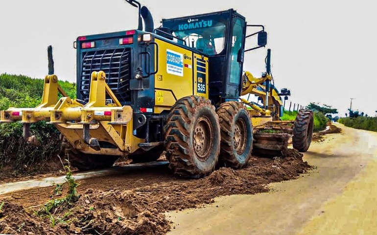 Caminho da Roça: Prefeitura recupera acesso ao Pau Ferro das Laranjeiras e Fernandes