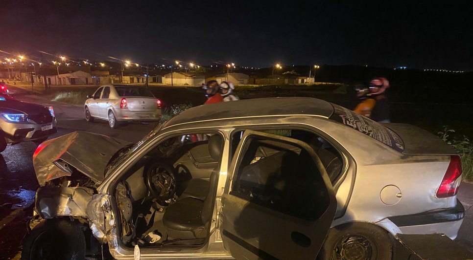 Quatro pessoas ficam feridas após colisão entre quatro veículos na Grande Aracaju / Foto: Foto: CPTran/Divulgação