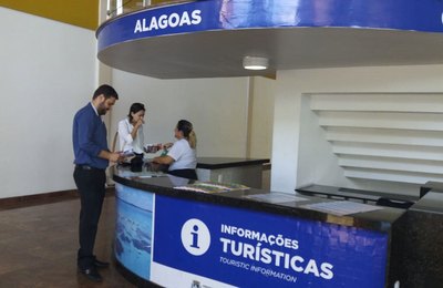 Semtur leva Centro de Atendimento ao Turista à congresso de Medicina 