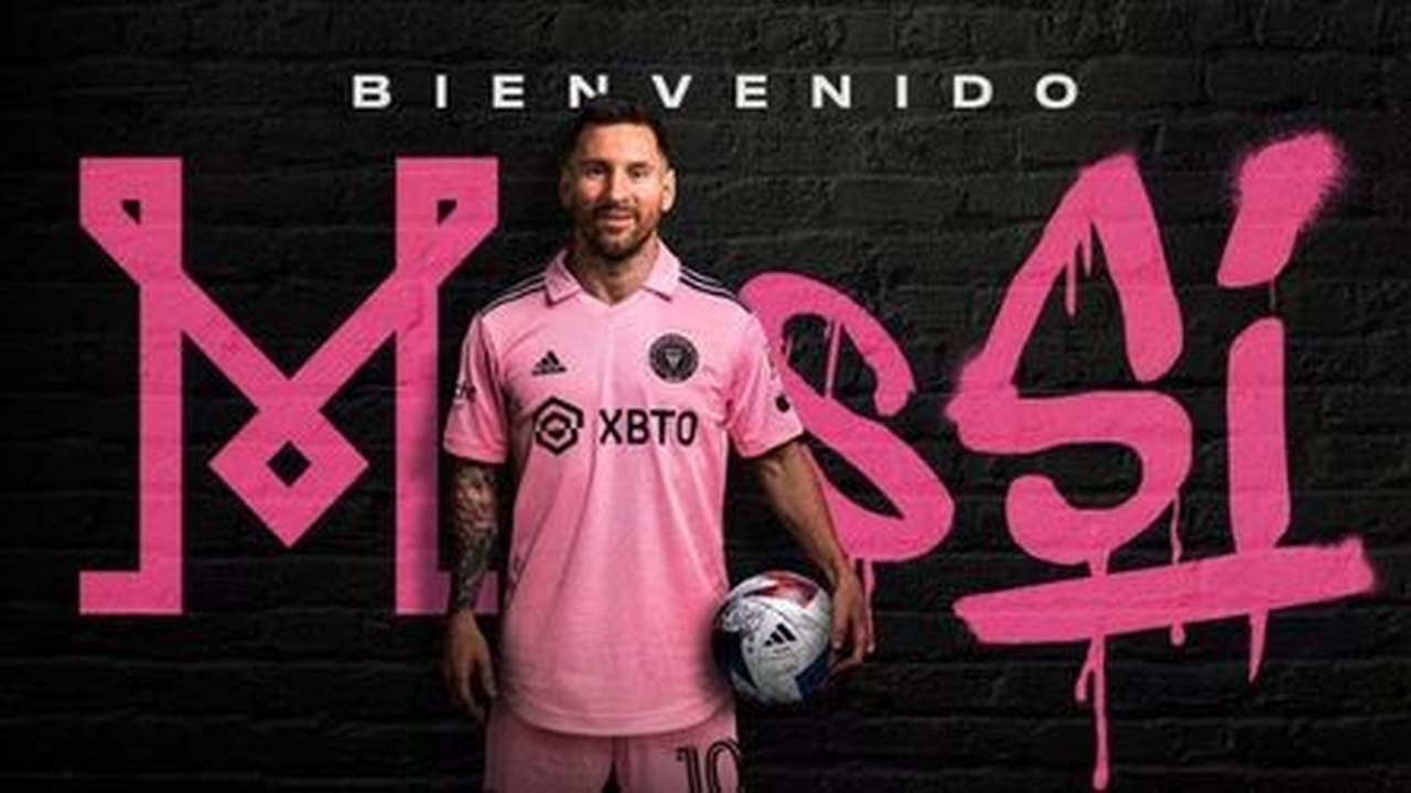 Messi conquista Bola de Ouro da France Football pela oitava vez