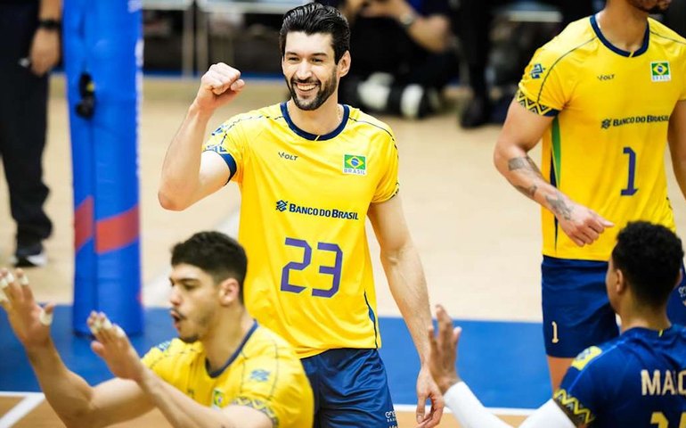 Seleção masculina de vôlei vence Japão e confirma vaga na fase final da Liga das Nações