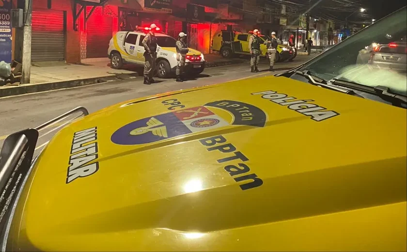 Motociclista embriagado e inabilitado provoca acidente e deixa dois feridos no Farol