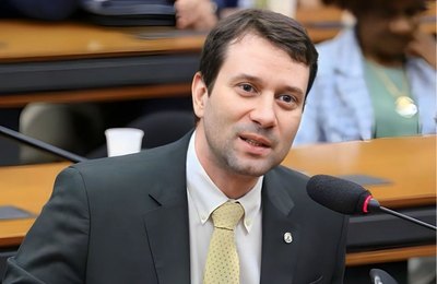 Artigo: Daniel Barbosa defende investimentos em reciclagem para combater impactos ambientais