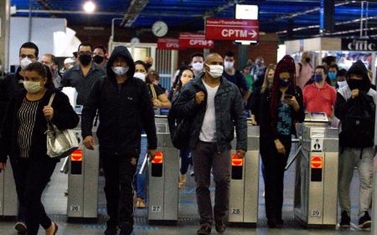 Sindicato dos Metroviários adia paralisação para o dia 8