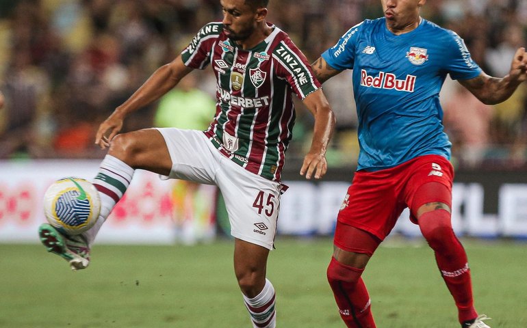 'Tivemos coragem', elogiou o técnico do Bragantino após 2 a 2 com Flu