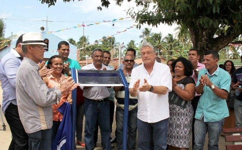 Governador entrega obra rodoviária na região Norte de Alagoas