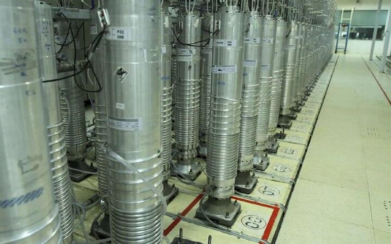 EUA e Israel avaliam envio de tropas ao Irã para destruir urânio enriquecido, diz mídia