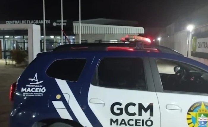 Homem que cometeu o crime foi detido e encaminhado à Central de Flagrantes
