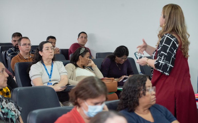 Seduc oferta 4ª edição de formação em gestão escolar para professores da Rede Estadual