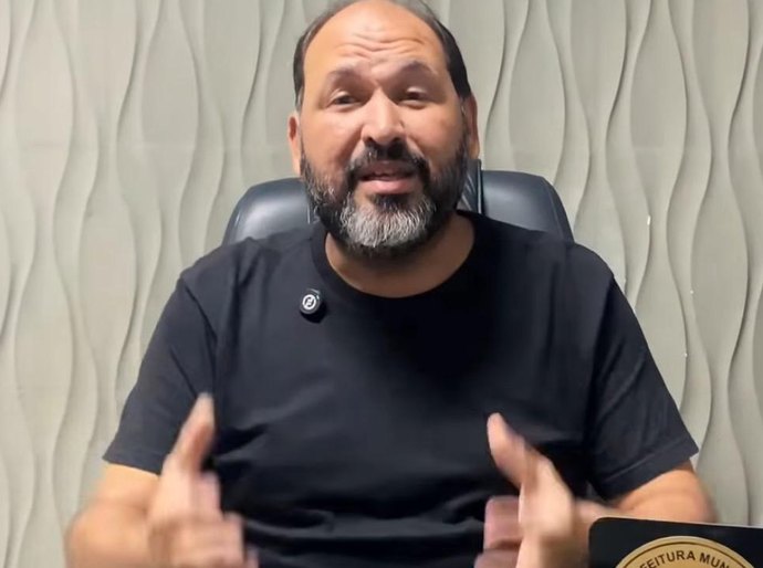 Prefeito consolida atuação em Santa Luzia do Norte ao assumir legado do primo na Prefeitura