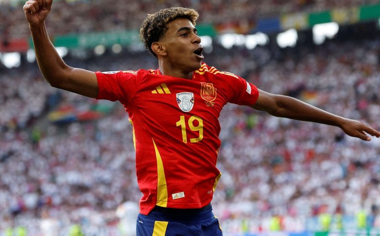Com elenco estelar, Espanha encabeça Grupo H da Copa do Mundo