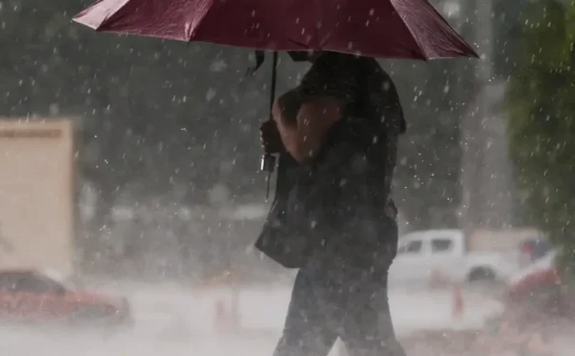 Inmet alerta para chuvas intensas e tempo instável durante o Natal em todo o Brasil