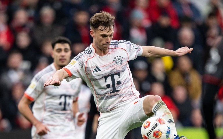 Bayern empata com Leverkusen em jogo tenso e mantém liderança isolada