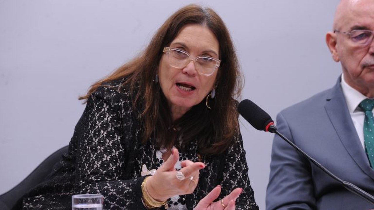 Comissão aprova ações educativas e campanha nacional sobre fibromialgia