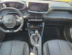 Peugeot 208 2026 tem conjunto de soluções voltadas ao uso cotidiano - Sérgio Dias (5).jpeg 