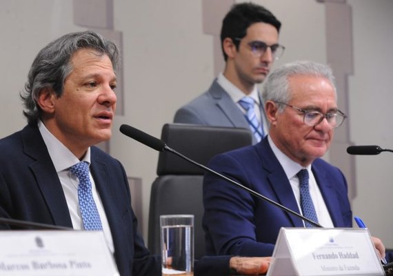 Haddad defende ajustes tributários para o setor financeiro em comissão mista do Congresso Nacional